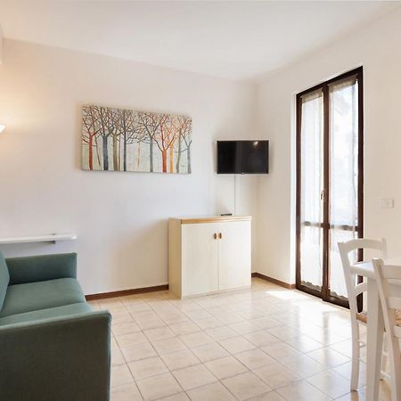Apartment Rosa Cinderella Lazise Eksteriør billede